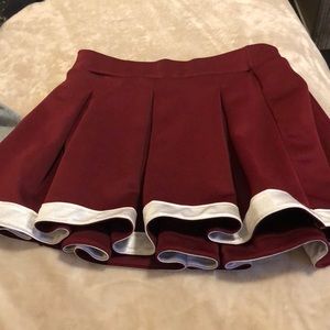Game cocks inspired skirt